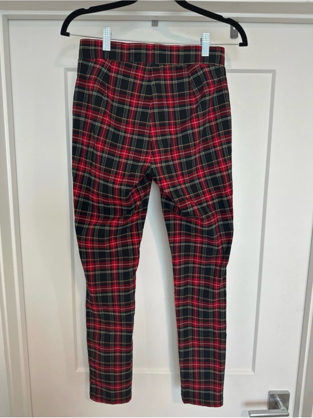 Tommy Hilfiger Red & Black Plaid Skinny Pants - Picture 3 of 4